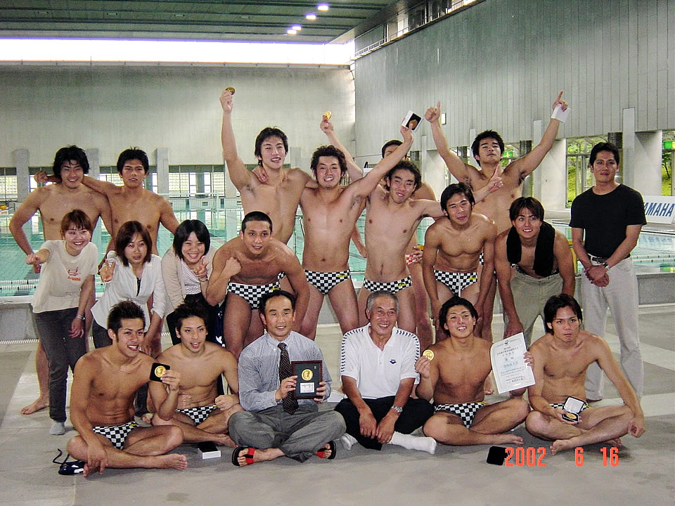 1st prize, All Japan National Tournament of Men’s Water Polo 2002