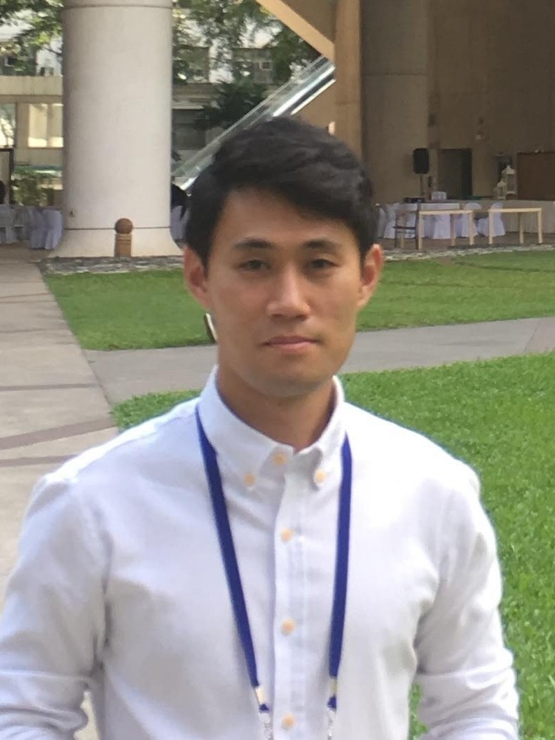 姜  泰安